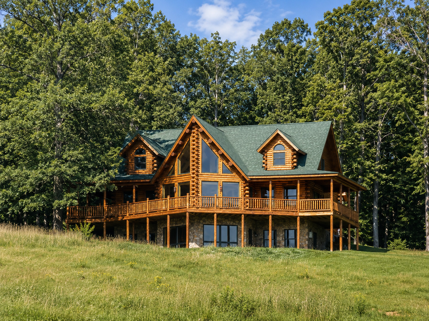 Custom log home built by Cabin Run Construction